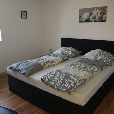 Ferienhaus Ixheim Bitscher Str.70 Zweibrücken Esterno foto