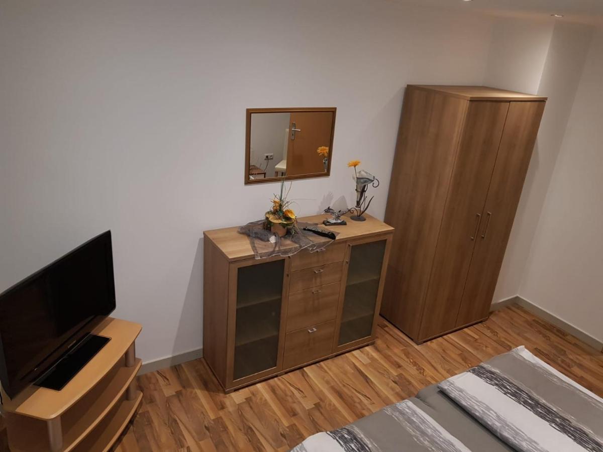 Ferienhaus Ixheim Bitscher Str.70 Zweibrücken Esterno foto